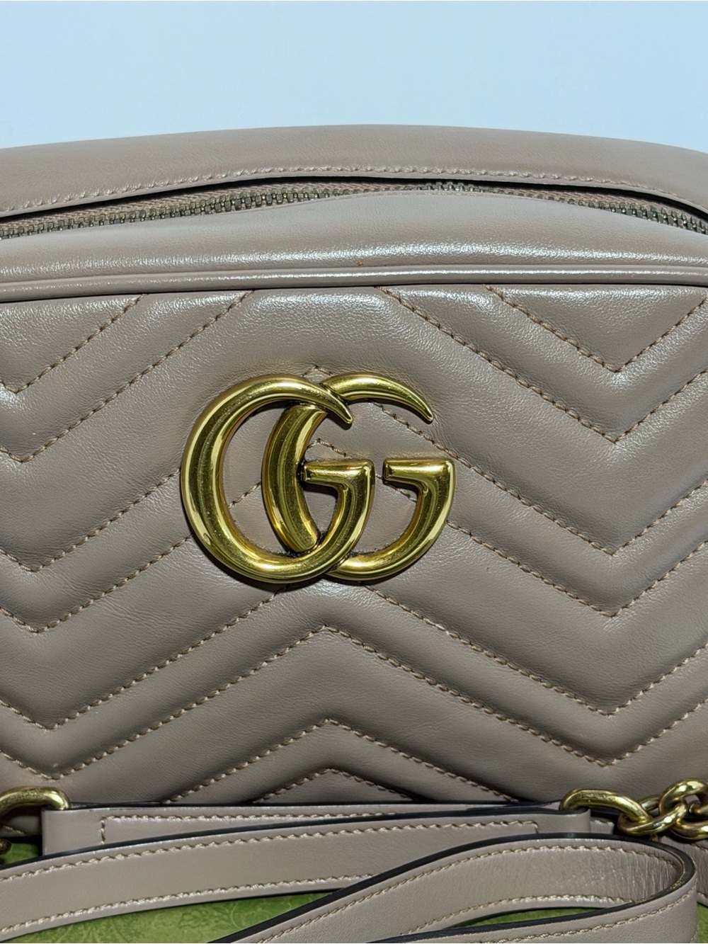 AUTHENTIC Gucci Beige/Pink Matelassé GG Marmont Camera Crossbody Bag - Picture 3 of 16